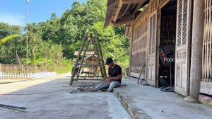 Ngoc Han cooks potato smoothie. Dong makes fish traps. Life on the island