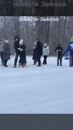 В Заинске первыми на лыжню вышли дошколята