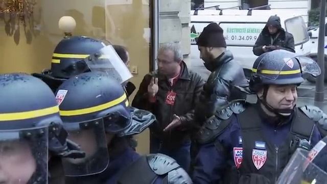 Держать Курс | Как львы | Профсоюзы против Пежо