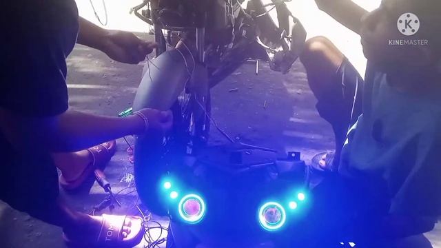 Motovlog||Owl Eye With Side mirror Bracket for Sniper 150 Yellow Hornet смотреть онлайн