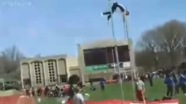 Получил по попе))0)0)0) смотреть онлайн