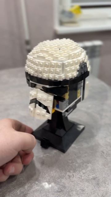 Сборка коллекционной модели конструктора - Шлем Штурмовика из Звездных Войн #starwars #lego смотреть онлайн