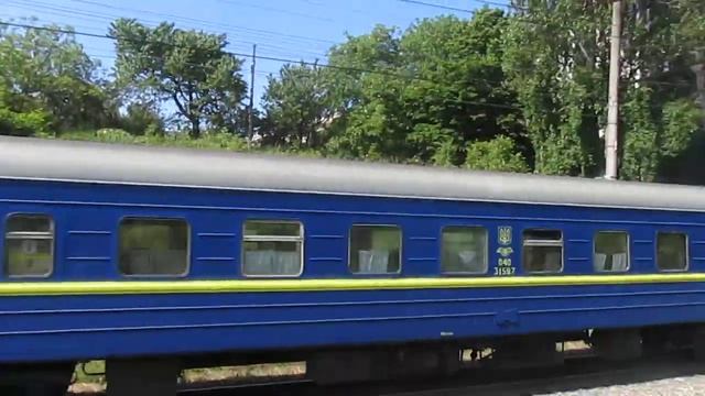 Тепловоз 2М62-1247 Привітна бригада смотреть онлайн