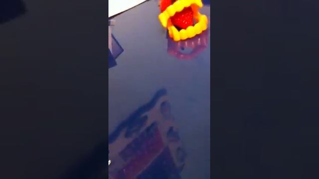 Vampire Strawberry смотреть онлайн