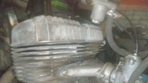 Первый и второй выезд. Провернул резьбу в крышке цилиндра поставил футорку.