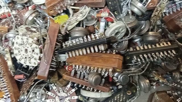 Посылка 20 кг срезки. Сдать платы дорого. Ватсап 89012871601