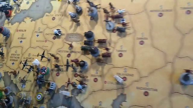 Overall axis situation with European troop totals смотреть онлайн