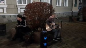 Брест. Шикарное исполнение от Роберта. (l' m still loving you).mp4