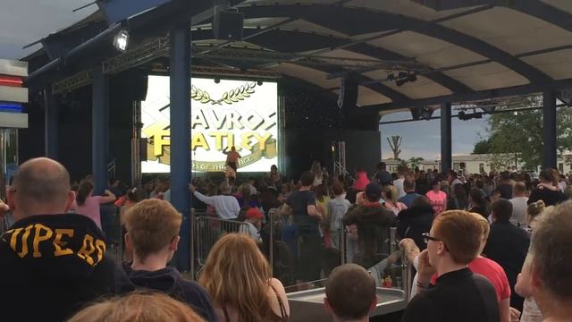 Stavros Flatley - Gangnam Style - Flamingo Land Party in the Park 27th June 2015. смотреть онлайн