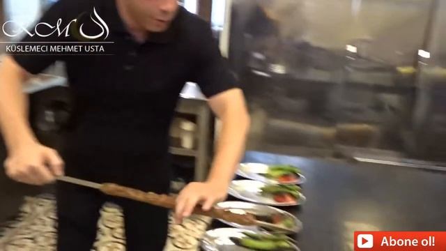 Küşlemeci Mehmet Usta'da Kebap Yaptık...Çıtır Gaziantep Lahmacunu,Küşleme ve Salata yaptık... смотреть онлайн