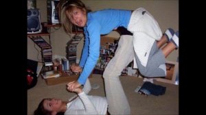 Women Lifting Women:lift and carry