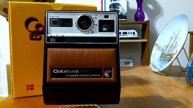Kodak Colorburst 100 Instant Camera: A Great Display Piece!