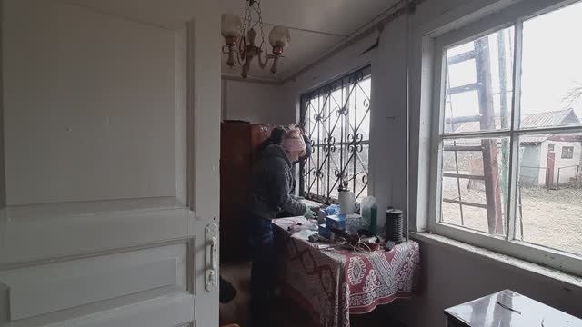 Расхламление на даче, вторая комната. Находки.