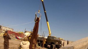 Готовим невод. Перебираем с помощью неводовыборочной машины. 漁師の仕事 FIXED NET