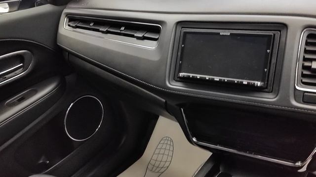 Обзор Honda Vezel 2018 года