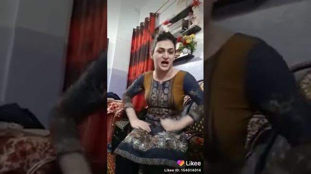 PSL Shemale warning karachi girls and boy смотреть онлайн