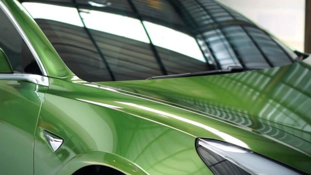 Inozetek 11: Super Gloss Metalic Mamba Green ft. Tesla Model 3 смотреть онлайн