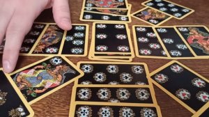 Цыганский расклад на соперницу♦️. Что она хочет от крестового♣️.