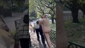 Андрэ Боярский пранк продаем квартиру #memes #чиназес