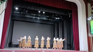 VI КОНКУРС: " ВВЕРХ ТОРМАШКАМИ " . АНСАМБЛЬ НАРОДНОГО ТАНЦА " СКАЗ " . ТАНЕЦ: " БЕРЕГИНЯ " .