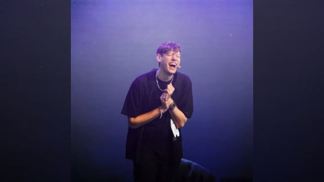 I wanna see your smile | Антон Шастун смотреть онлайн