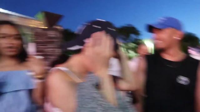 VLOG TAKE-OVER! 🎥 Vlog #25 - Hey It's Tara! смотреть онлайн