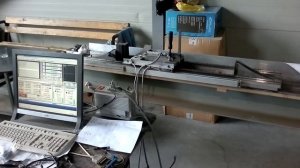 Линейный серводвигатель