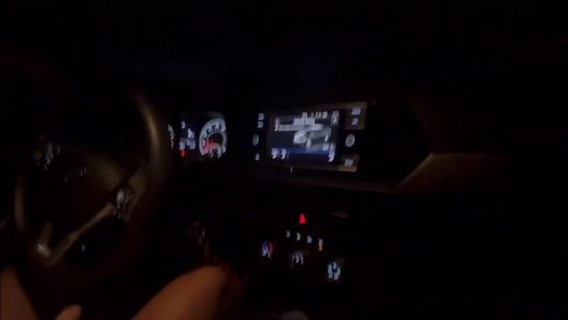 2019 Volkswagen Jetta 1.4T SE Review & Drive смотреть онлайн