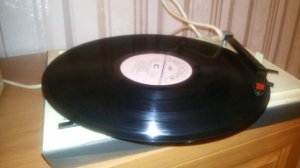 ЛИДЕР 303-винил на батарейках-проба работы(НАЗАД В ПРОШЛОЕ№107-2)