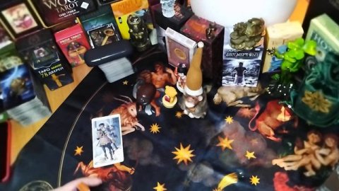 Кто ждёт вашего падения 🌚👹🚨 ТАРО онлайн гадание 🕊️🔮🦇🛡️#гаданиеонлайн #тароонлайн