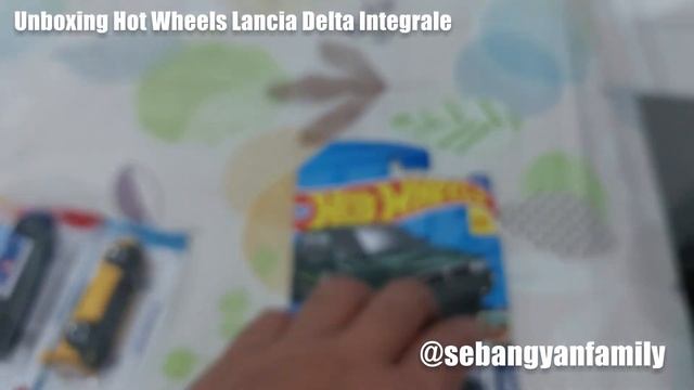Unboxing Hot Wheels Lancia Delta Integrale