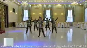 Казахский танец чёрного иноходца