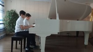 М. Невил. Давай помечтаем