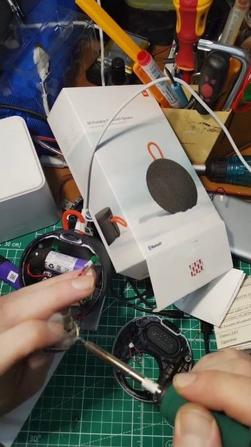 Mi Portable bluetooth speaker 4w хрипит... смотреть онлайн