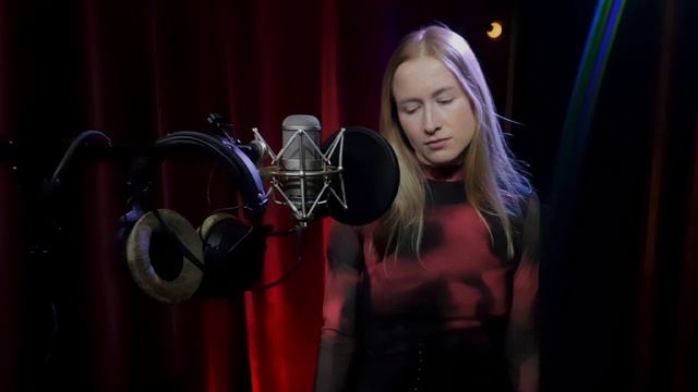 Марина Ивонина - Running up the hill (cover Kate Bush).mp4 смотреть онлайн