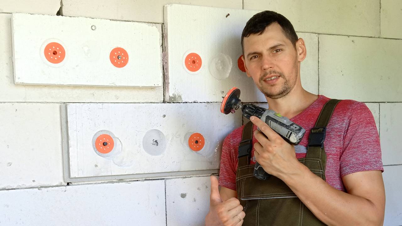 КАК И ЧЕМ СДЕЛАТЬ УГЛУБЛЕНИЕ ПОД ГРИБОК ПЛАСТИКОВОГО ДЮБЕЛЯ/НУЖНО ЛИ ДЕЛАТЬ УГЛУБЛЕНИЕ ПОД ЗОНТИКИ? смотреть онлайн