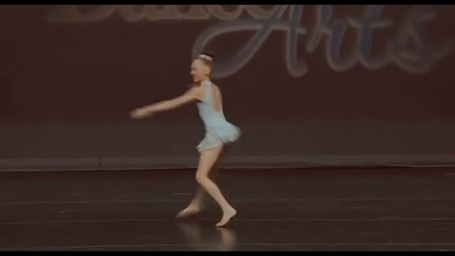 Dance Moms Audio Swap - Timeless x All My Friends Are Fake смотреть онлайн