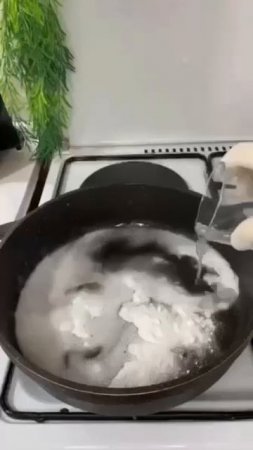 How to use a frying pan