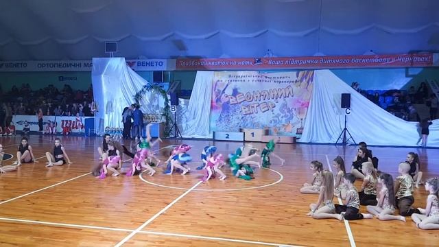 Весняний вітер 1ше місце смотреть онлайн