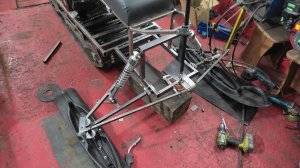 Самодельный снегоход,Мотобуксировщик,небольшие этапы постройки с 18 сильным мотором