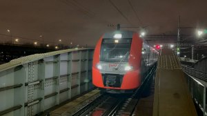 Электропоезд "Ласточка" ЭС2Г - 054 на ст.Нижегородская МЦК, январь 2025 года