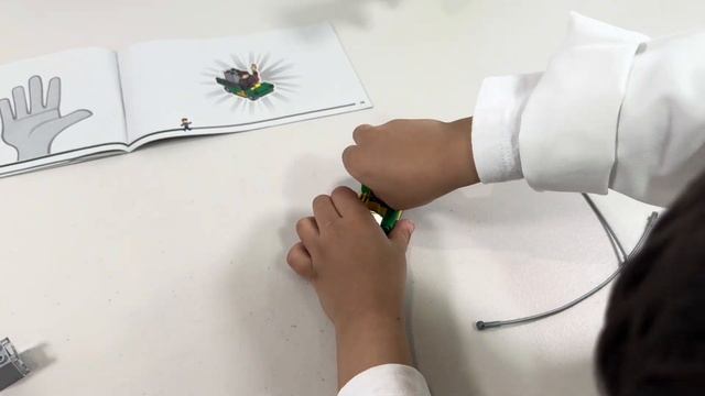 LEGO T-Rex dinosaur breakout | 4+ Lego toy - Build - Play - review смотреть онлайн