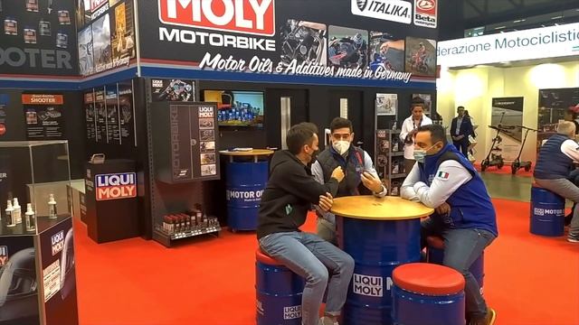 EICMA 2021 🔥| TUTTE le *SUPER* NOVITÀ di LIQUI MOLY 🔵🔴| INTERVISTA 🎥 #eicma2021 #liquimoly #oil смотреть онлайн