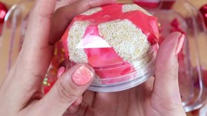 Слайм «Один цвет»!Смешиваем «красный» макияж, другие ингредиенты, фиджеты и шоколадную слизь в слайм