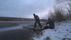 Безрассудная, опасная рыбалка из прошлого.