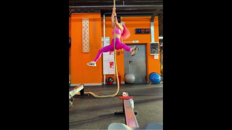 Как правильно лезть по канату #канат #motivation#gymgirl#sports