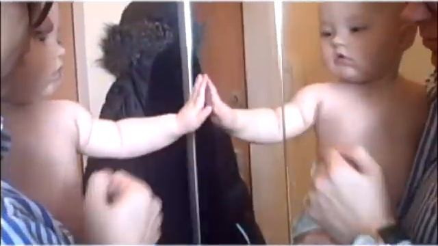 Кормящие отцы. Малыш и зеркало смотреть онлайн