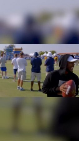 Kendrick Lamar & ScHoolboy Q hanging out at Rams training camp #hardknocks