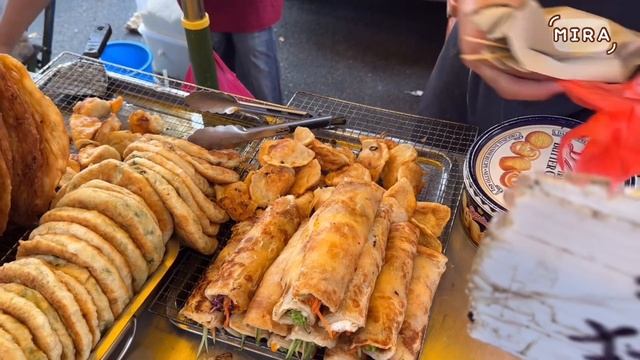 MIRA’s life - Eating 🍽️  K Plus Food Market/ Taman Connaught Night Market/ Shopping | VLOG #1