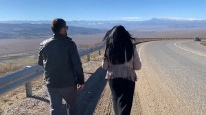 Лакская песня    Зумруд Мусиева и Ямлихан Гаджиев "зову тебя"